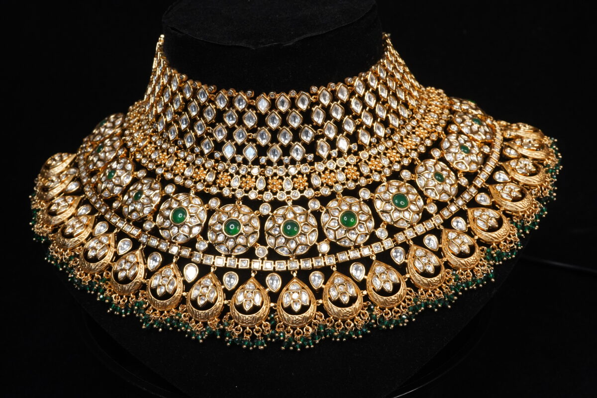 Golden-Green Antique Choker Set