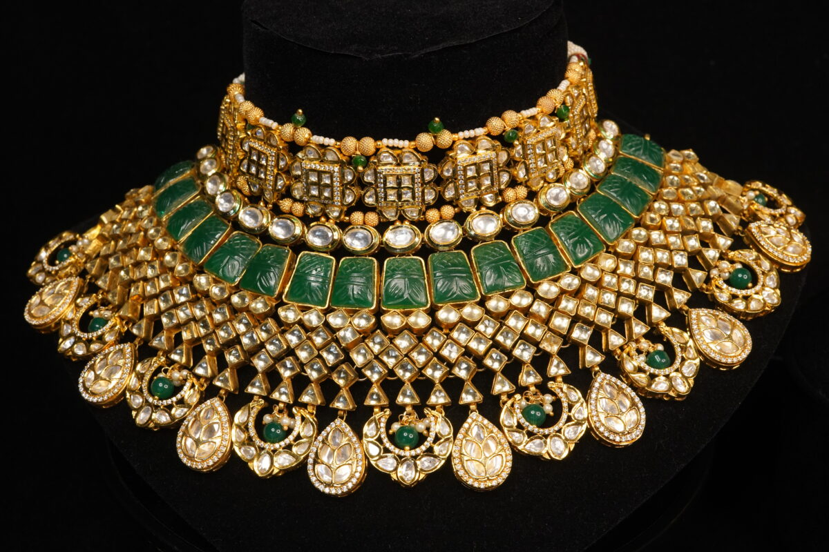 Paachi Green Antique Necklace Set with all Accessories