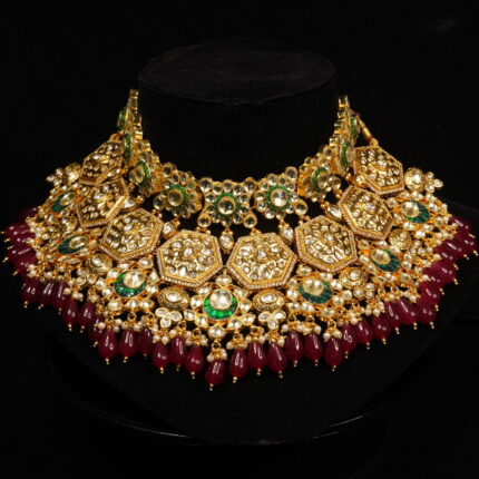 Maroon Classic Gold Finish Kundan Choker Necklace