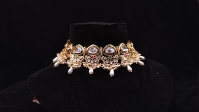 Bridesmaid Finely Crafted White Pearl Choker Set