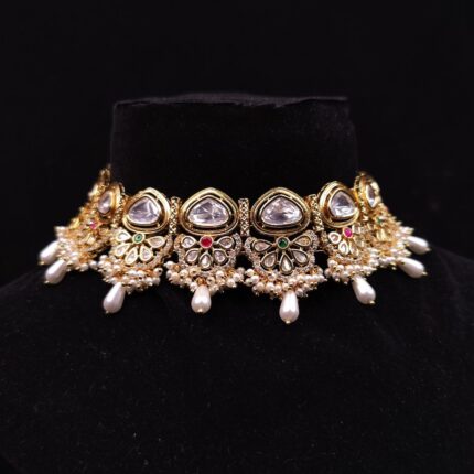 Bridesmaid Finely Crafted White Pearl Choker Set