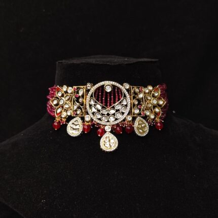 Modern look Circlular Pendant Maroon Neck Choker Set