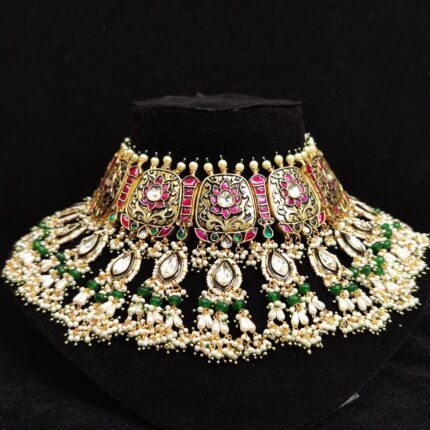 Queen look Pink & Green Kundan Choker Necklace