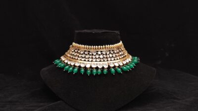 Green drops over Uncut-Glass Antique Necklace Set